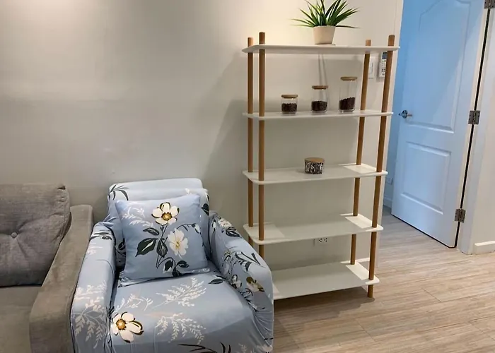 Сasa de vacaciones Comfy And Renovated 1 Bedroom With Balcony Bgc Golf View